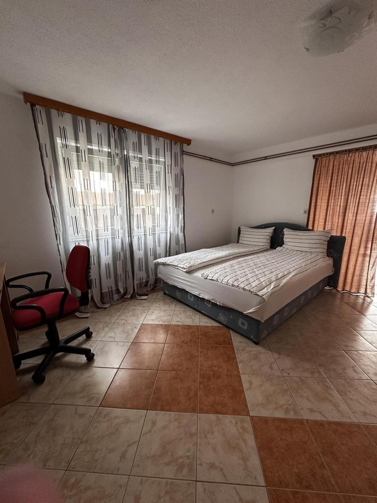 Apartman Dijana バニャ・ルカ エクステリア 写真